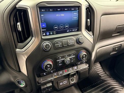 Certified 2019 Chevrolet Silverado 1500 RST w/ All-Star Edition AWD/4WD image 13