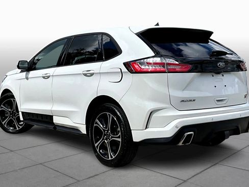 Used 2020 Ford Edge ST image 11