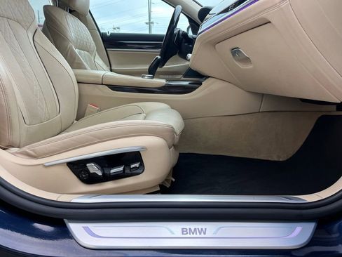 Used 2016 BMW 740i image 46