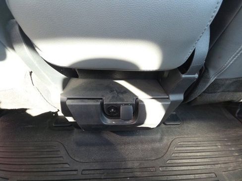 Used 2024 Ford F350 XL image 28