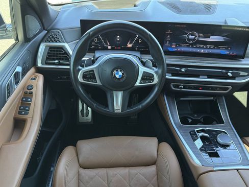Used 2024 BMW X5 xDrive40i w/ M Sport Package AWD/4WD image 16