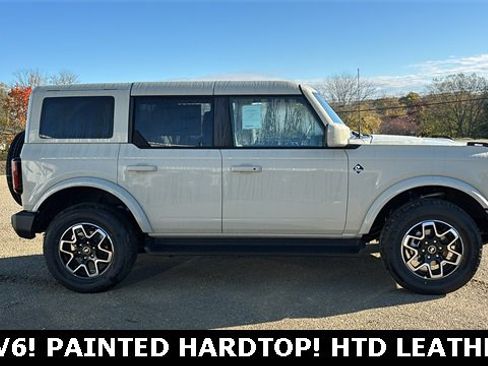 New 2025 Ford Bronco Outer Banks image 28