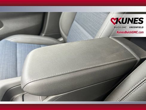 New 2026 Buick Envista Preferred FWD image 30