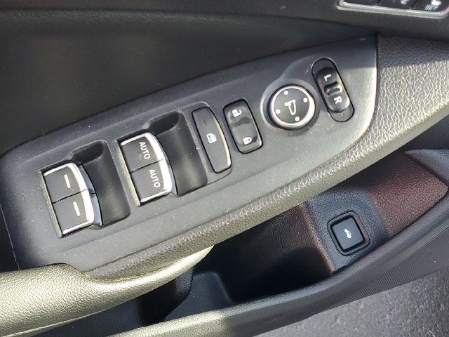 Used 2020 Honda Accord Touring image 15