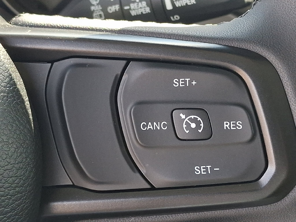 Used 2023 Jeep Wrangler Unlimited w/ Convenience Group AWD/4WD image 22