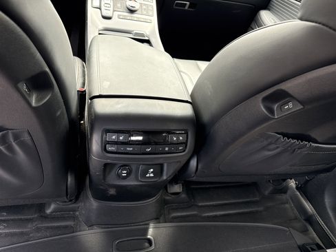 Used 2023 Hyundai Palisade Calligraphy image 14