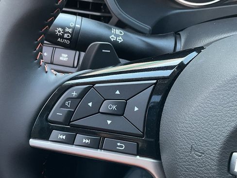 New 2025 Nissan Altima 2.5 SR image 22