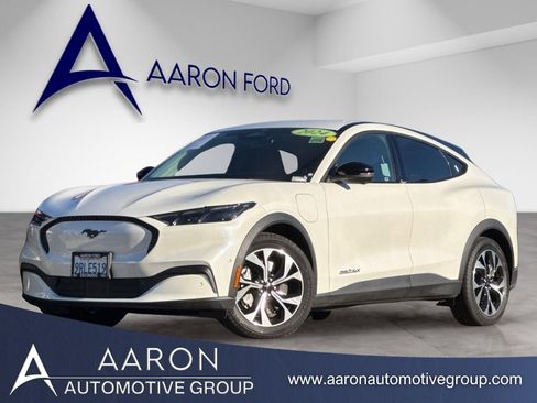 Used 2024 Ford Mustang Mach-E Select w/ Comfort Package Lite image 1