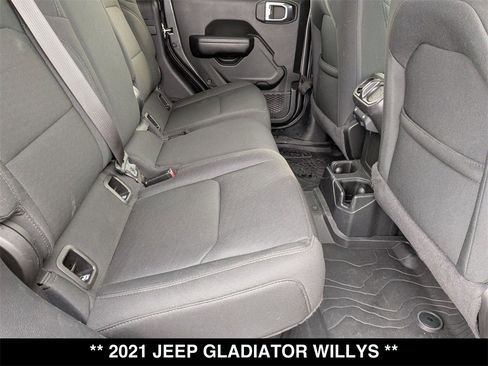 Used 2021 Jeep Gladiator Willys image 25