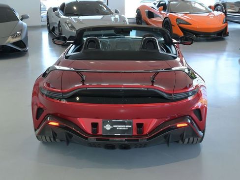 Used 2023 Aston Martin V12 Vantage Roadster image 13
