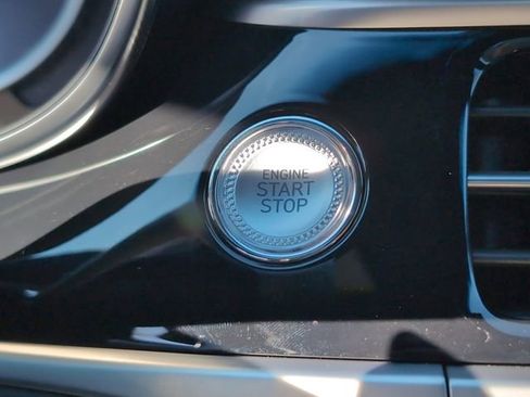 Used 2025 Genesis G70 3.3T Advanced image 21