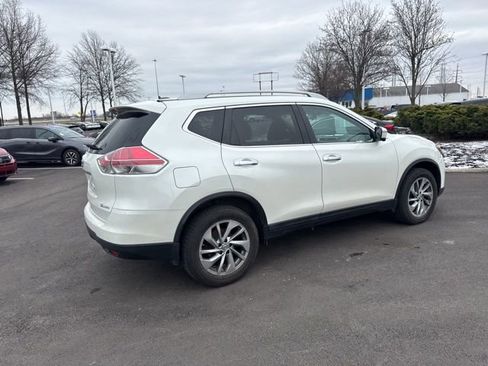 Used 2015 Nissan Rogue SL w/ SL Premium Package image 12