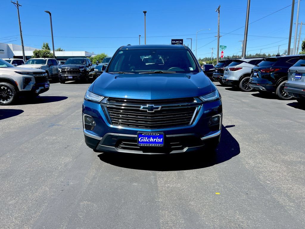 Used 2023 Chevrolet Traverse LT w/ Midnight/Sport Edition AWD/4WD image 25