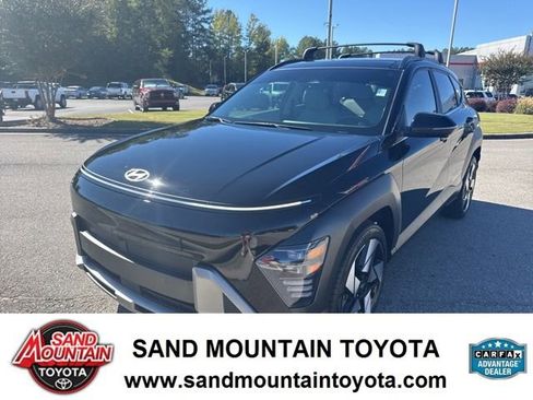 Used 2024 Hyundai Kona Limited image 7