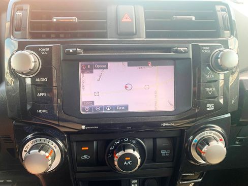 Used 2016 Toyota 4Runner TRD Pro AWD/4WD image 10