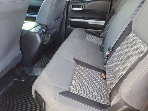 Used 2020 Toyota Tundra 4x4 Double Cab image 32