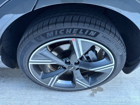 New 2026 Genesis GV80 3.5T Prestige image 21