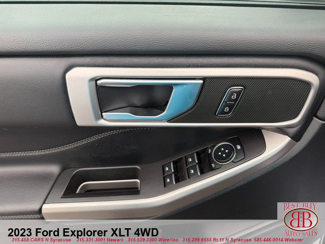 Used 2023 Ford Explorer XLT AWD/4WD image 17