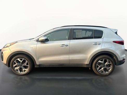 Used 2022 Kia Sportage EX AWD/4WD image 6