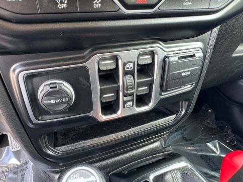 Certified 2021 Jeep Wrangler Unlimited Sport AWD/4WD image 24
