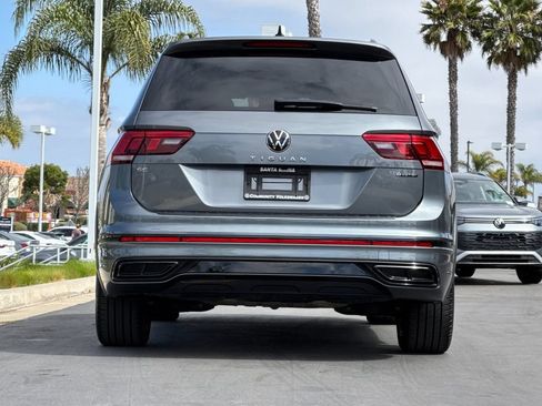 Used 2024 Volkswagen Tiguan SE R-Line AWD/4WD image 5