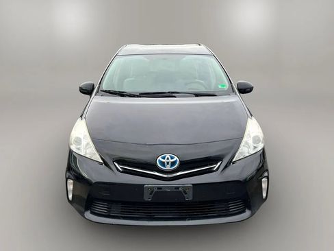 Used 2012 Toyota Prius V Two image 3