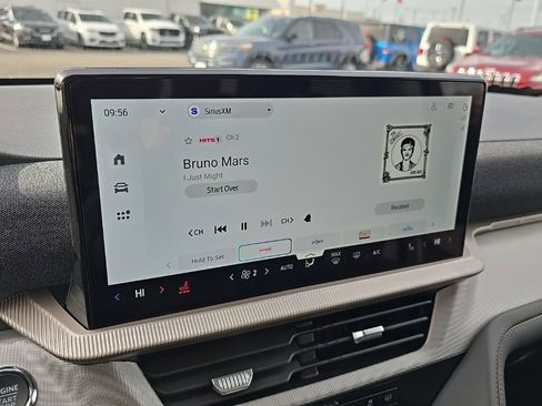 New 2026 Ford Explorer Active image 26