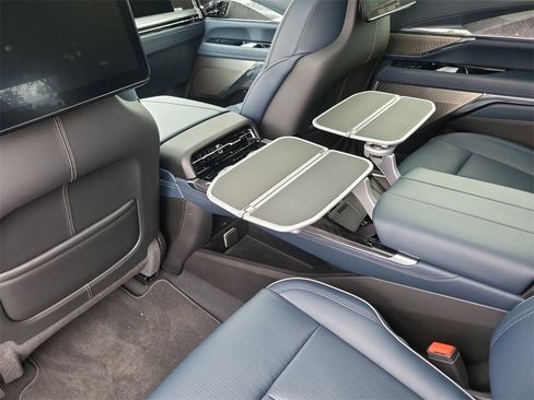 New 2025 Cadillac Escalade IQ Sport 2 image 29