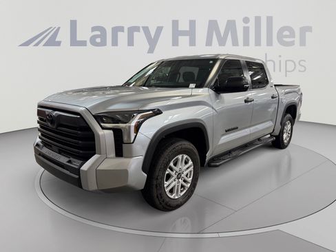 Certified 2026 Toyota Tundra SR5 w/ SR5 Convenience Package AWD/4WD image 1