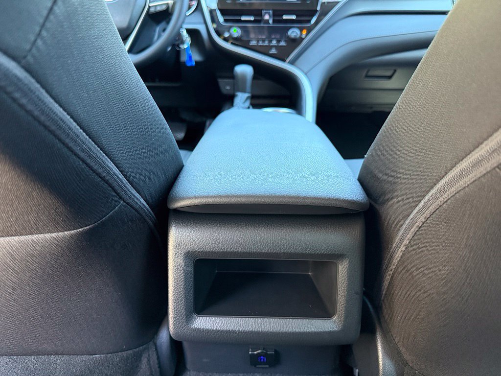 Used 2024 Toyota Camry LE FWD image 31