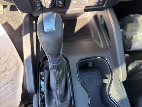 New 2026 Nissan Frontier SV image 18