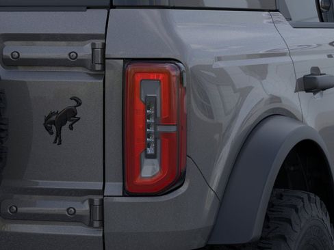 New 2026 Ford Bronco Badlands image 23