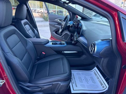 Used 2025 Chevrolet Equinox EV LT w/ Convenience Package FWD image 29