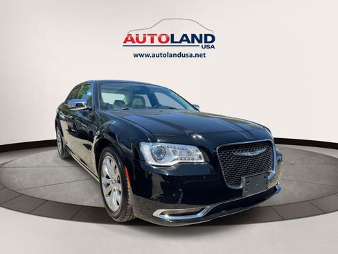 Used 2016 Chrysler 300 C AWD/4WD image 2