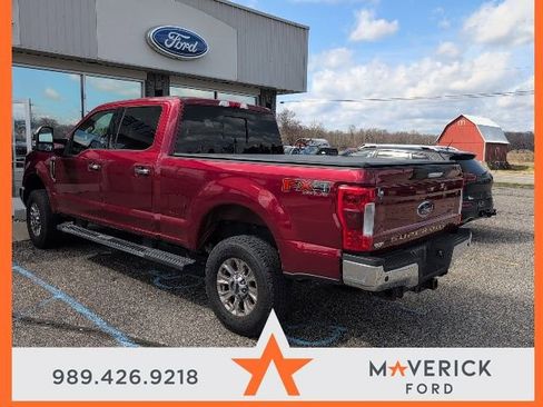 Used 2019 Ford F250 XLT w/ XLT Premium Package image 5
