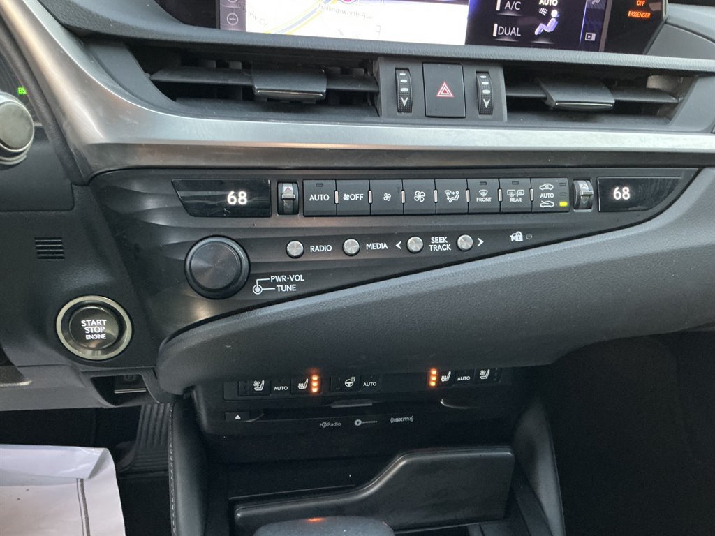 Used 2019 Lexus ES 350 w/ Premium Package FWD image 23
