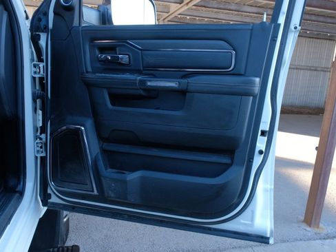 Used 2024 RAM 2500 Laramie w/ Safety Group image 29