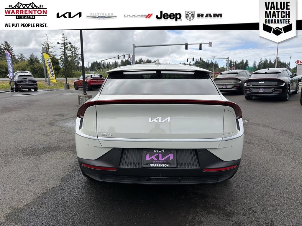 Used 2024 Kia EV6 Light AWD/4WD image 5