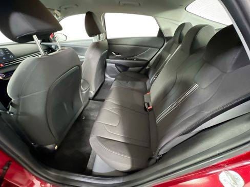 Used 2023 Hyundai Elantra SEL FWD image 22