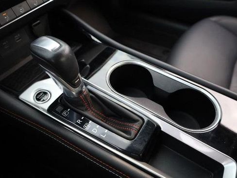 Certified 2023 Nissan Altima 2.5 SR w/ SR Premium Package image 17