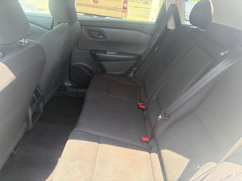 Used 2024 Nissan Rogue S AWD/4WD image 15