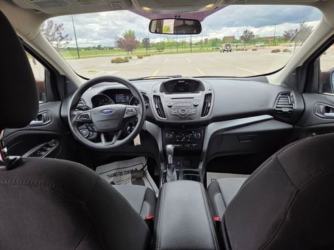 Used 2017 Ford Escape SE AWD/4WD image 45