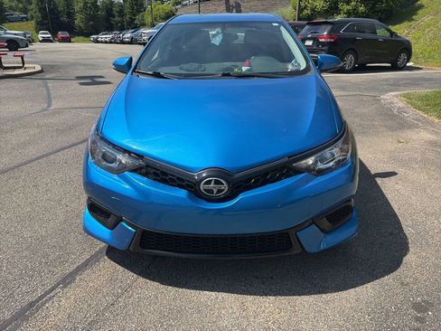 Used 2016 Scion iM FWD image 2