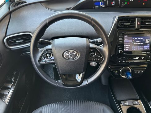 Used 2020 Toyota Prius Prime LE FWD image 13