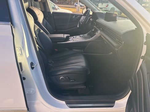 Used 2024 Genesis GV80 2.5T image 30