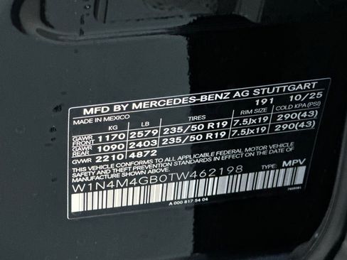 New 2026 Mercedes-Benz GLB 250 image 37