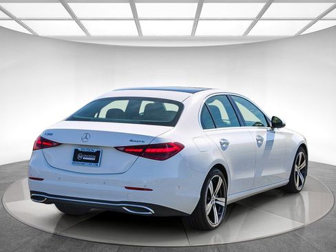 Certified 2025 Mercedes-Benz C 300 4MATIC Sedan image 4