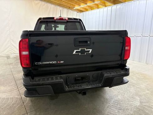 Used 2018 Chevrolet Colorado Z71 AWD/4WD image 7