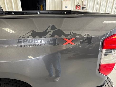 Used 2020 Toyota Tundra SR5 w/ SR5 Upgrade Package AWD/4WD image 7