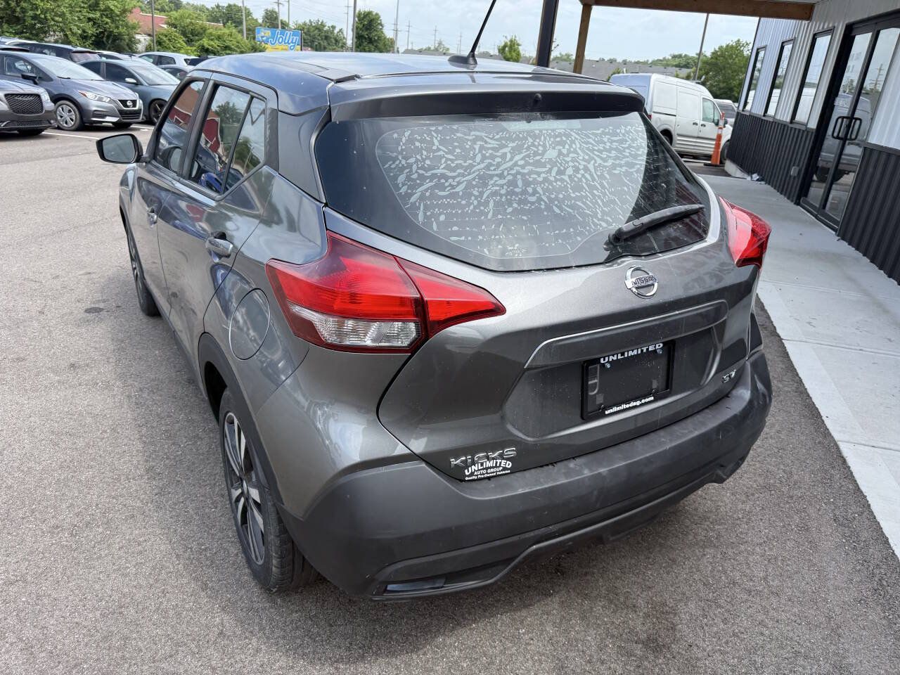 Used 2019 Nissan Kicks S FWD image 10